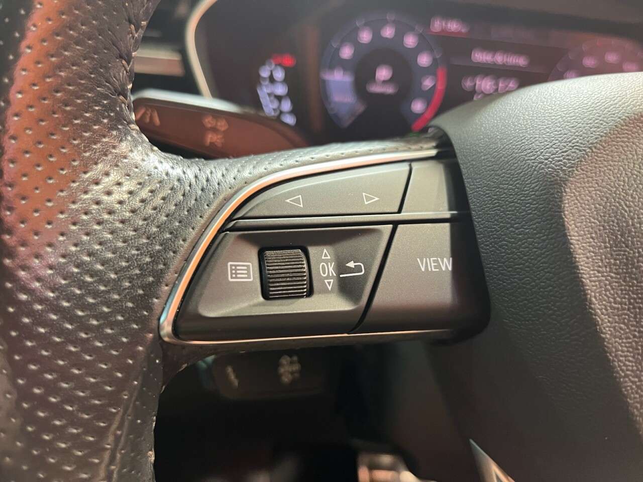 2020 AUDI Q3 2020 AUDI Q3