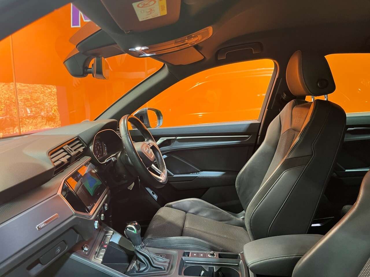 2020 AUDI Q3 2020 AUDI Q3
