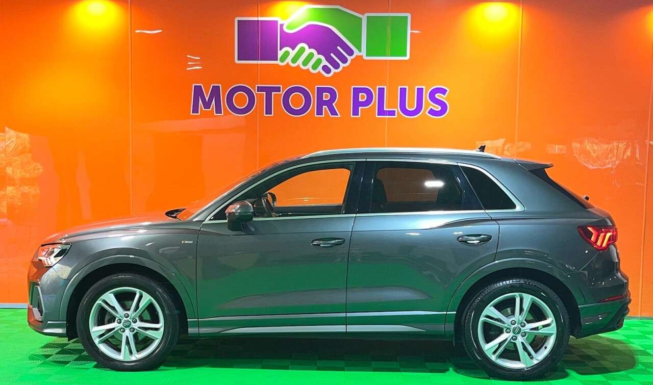 A 2020 AUDI Q3 1.5 TFSI CoD 35 S line SUV 5dr Petrol S Tronic Euro 6 (s/s) (150 ps) Visit A 2020 AUDI Q3 1.5 TFSI CoD 35 S line SUV 5dr Petrol S Tronic Euro 6 (s/s) (150 ps) Visit