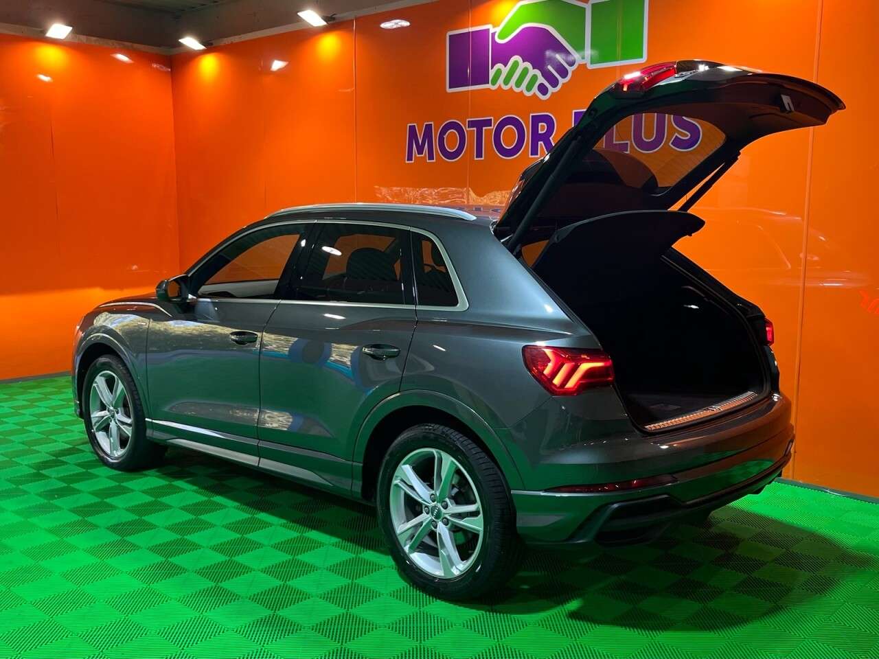 2020 AUDI Q3 2020 AUDI Q3