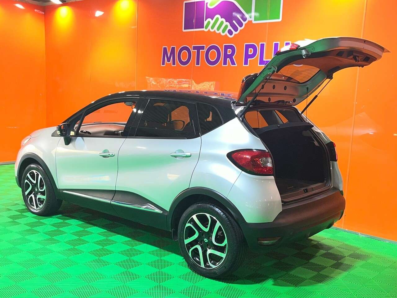 2015 RENAULT CAPTUR 2015 RENAULT CAPTUR