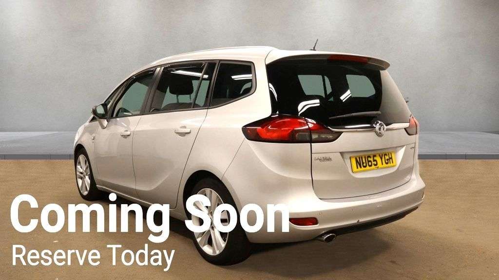 A 2015 VAUXHALL ZAFIRA TOURER 2.0 CDTi SRi MPV 5dr Diesel Auto Euro 6 (170 ps) Visit Over 400 Cars In Sto A 2015 VAUXHALL ZAFIRA TOURER 2.0 CDTi SRi MPV 5dr Diesel Auto Euro 6 (170 ps) Visit Over 400 Cars In Sto