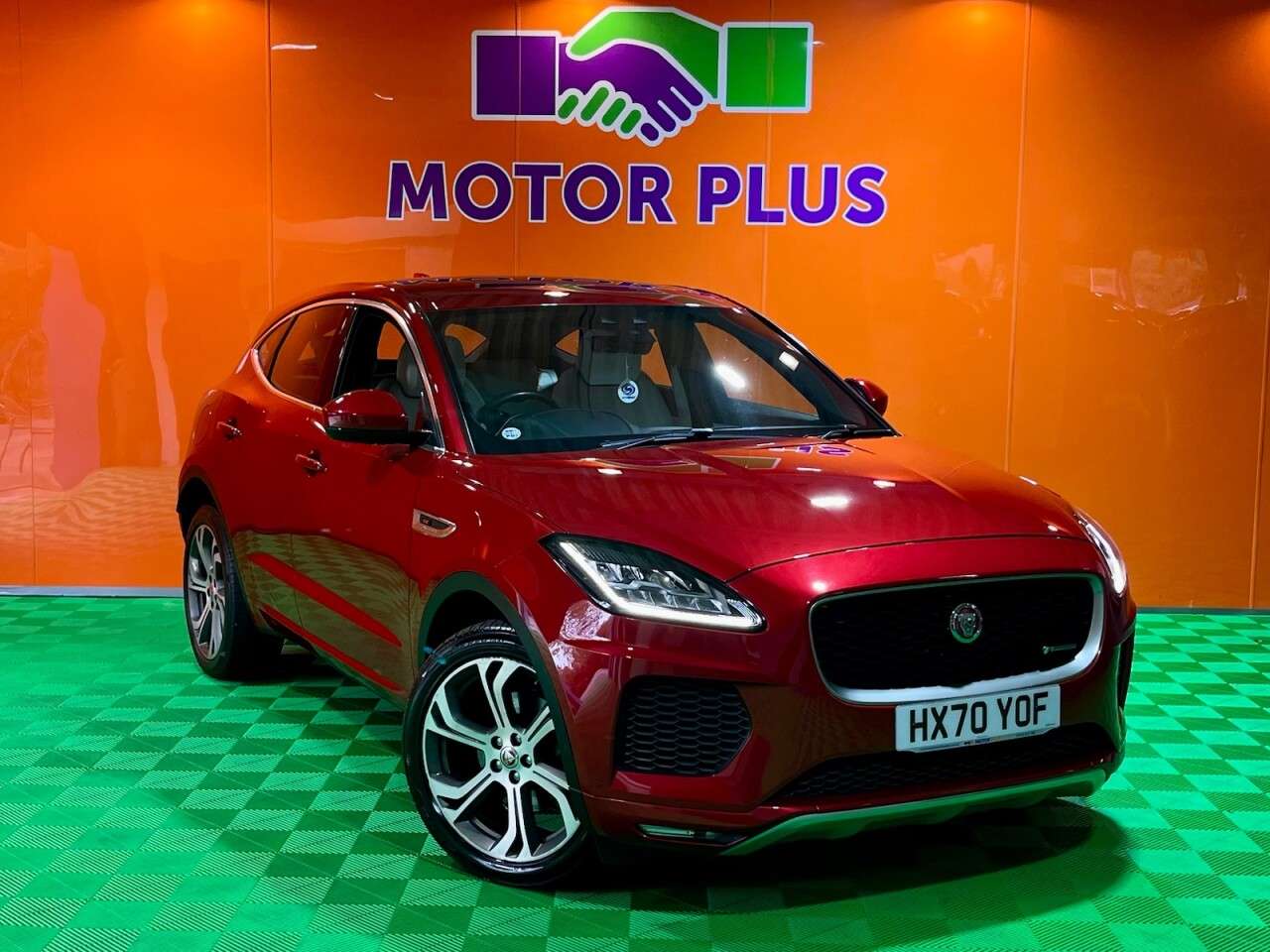 A 2020 JAGUAR E-PACE 2.0 D180 R-Dynamic SE SUV 5dr Diesel Auto AWD Euro 6 (s/s) (180 ps) Visit O A 2020 JAGUAR E-PACE 2.0 D180 R-Dynamic SE SUV 5dr Diesel Auto AWD Euro 6 (s/s) (180 ps) Visit O