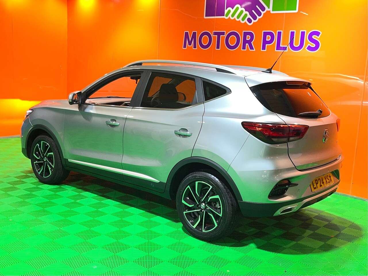 A 2024 MG MG ZS 1.0 T-GDI Exclusive SUV 5dr Petrol Auto Euro 6 (111 ps) Visit Over 400 Cars A 2024 MG MG ZS 1.0 T-GDI Exclusive SUV 5dr Petrol Auto Euro 6 (111 ps) Visit Over 400 Cars