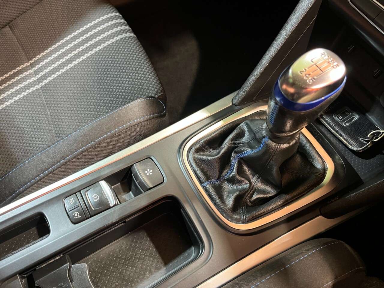 2017 RENAULT MEGANE 2017 RENAULT MEGANE
