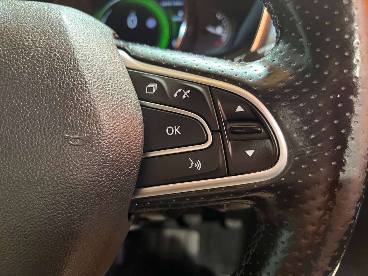 2017 RENAULT MEGANE 2017 RENAULT MEGANE