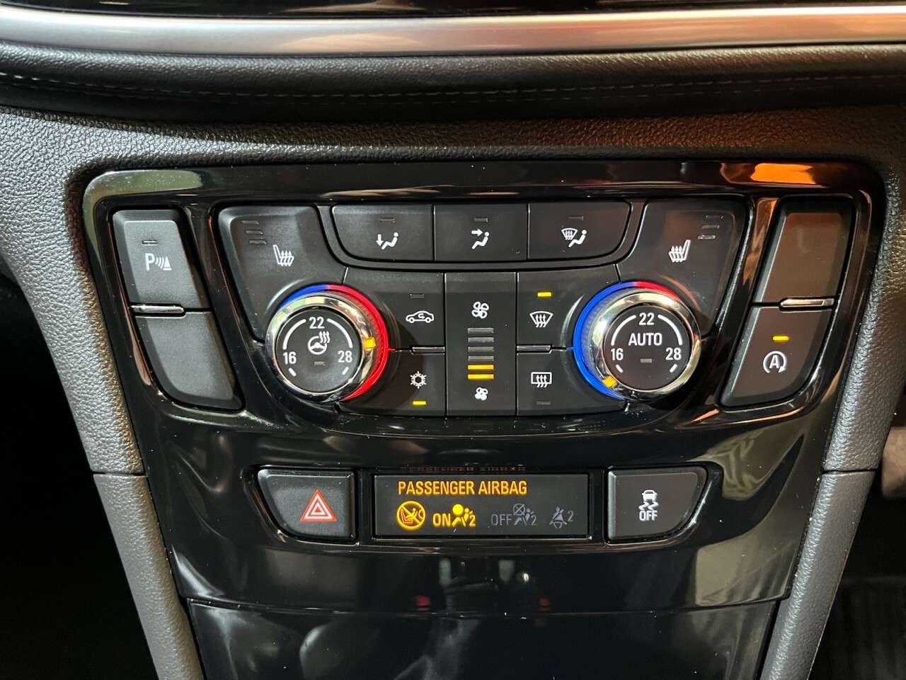 2018 VAUXHALL MOKKA X 2018 VAUXHALL MOKKA X