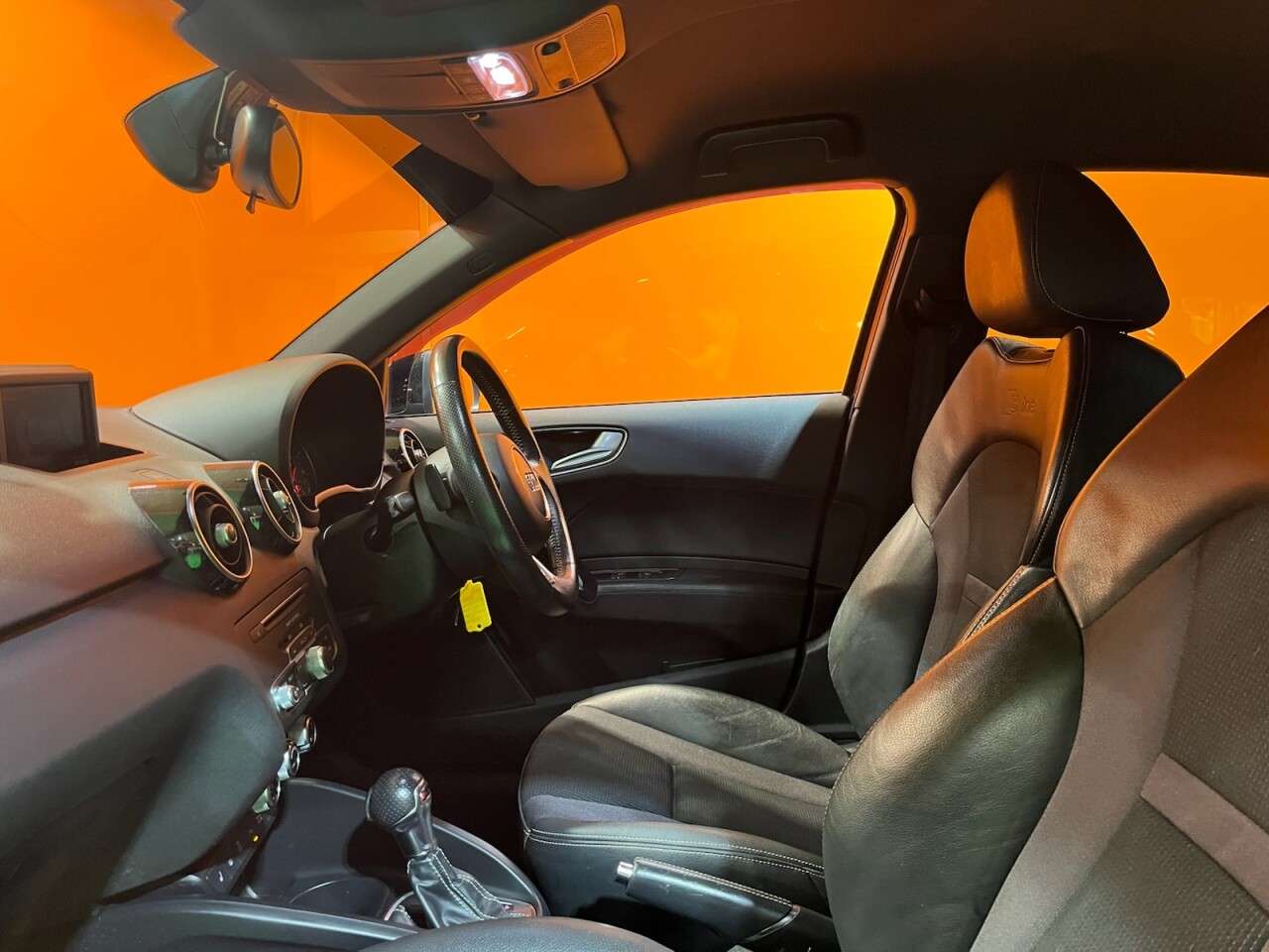 2016 AUDI A1 2016 AUDI A1
