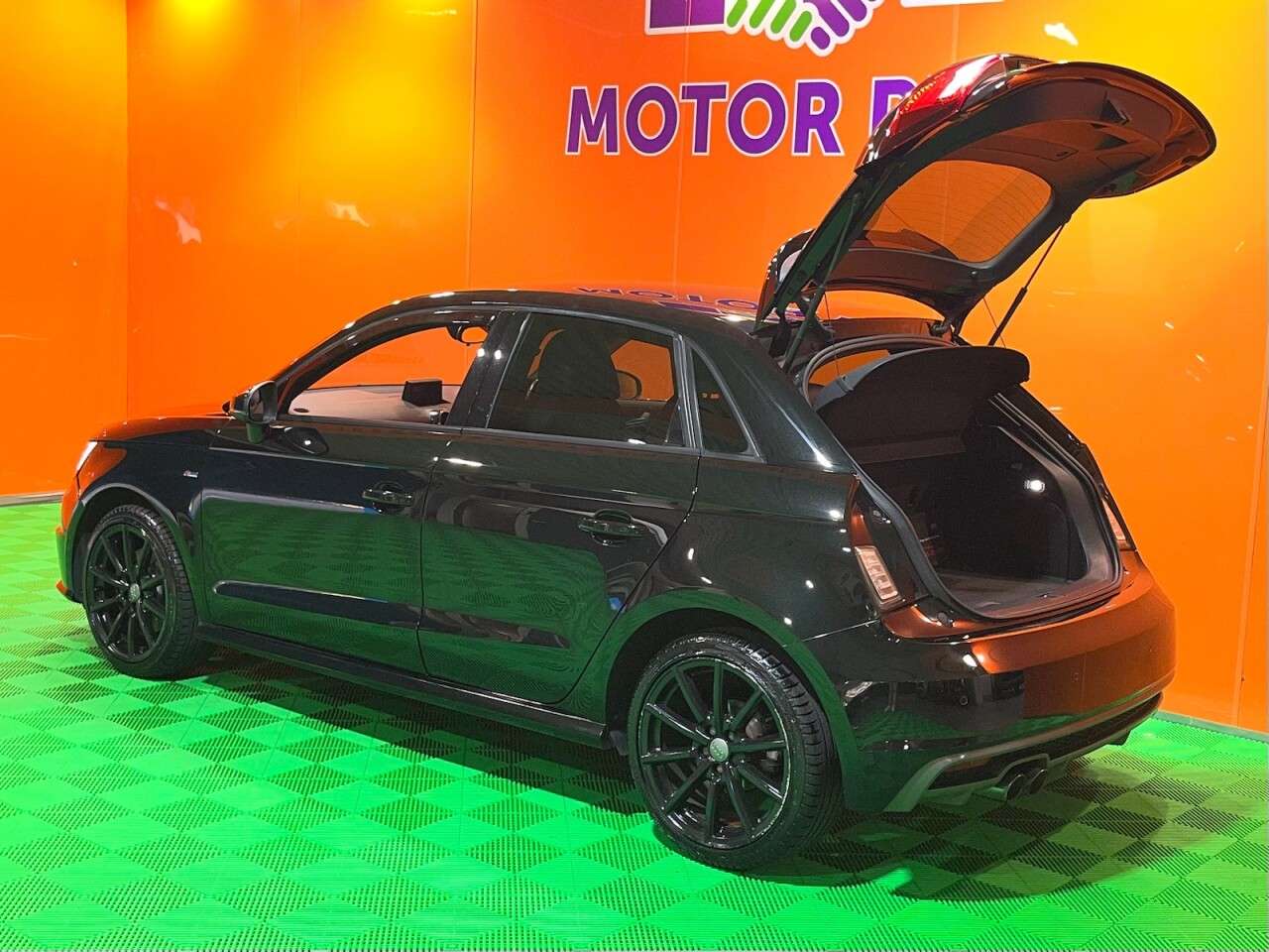 2016 AUDI A1 2016 AUDI A1