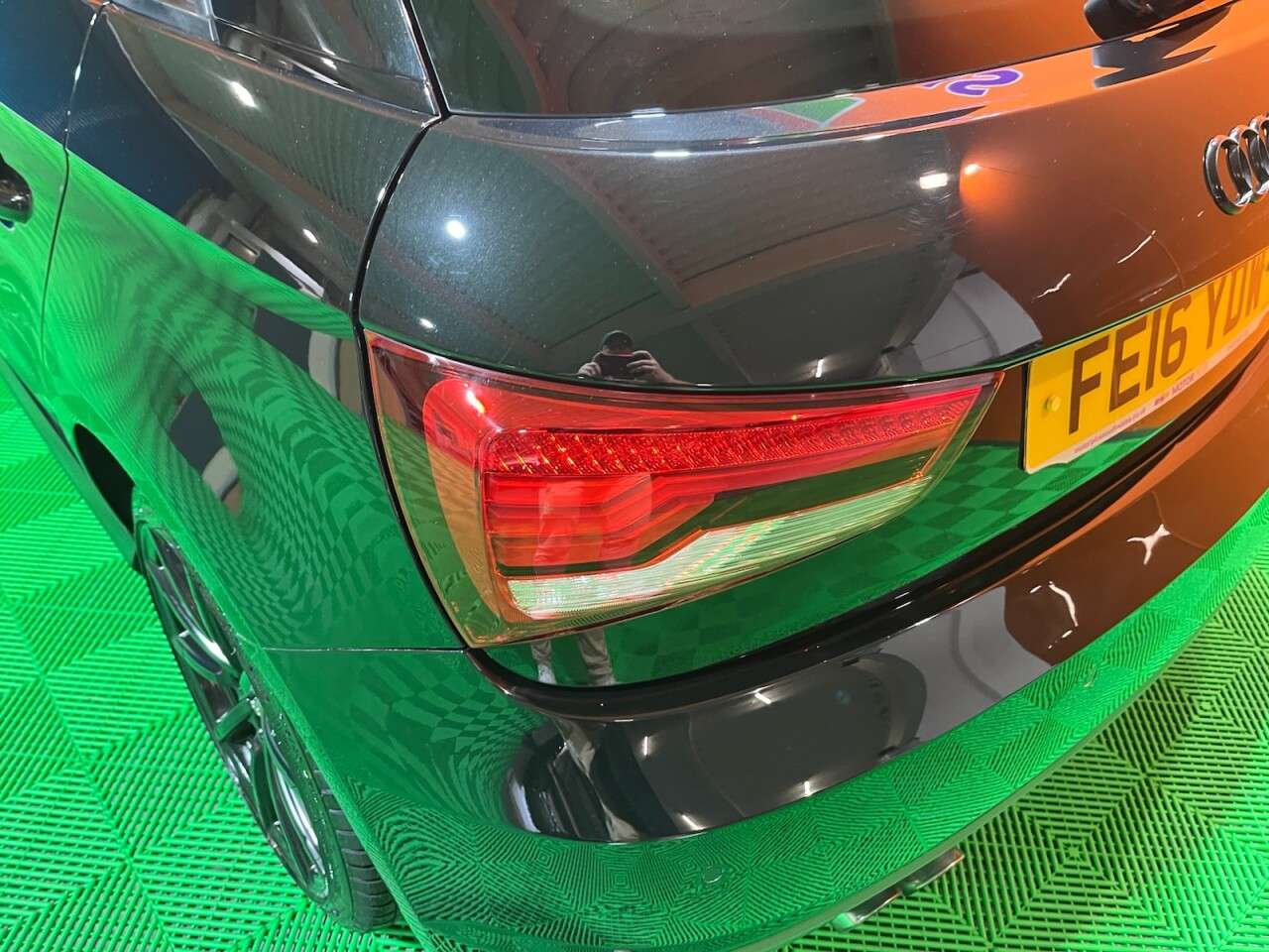 2016 AUDI A1 2016 AUDI A1