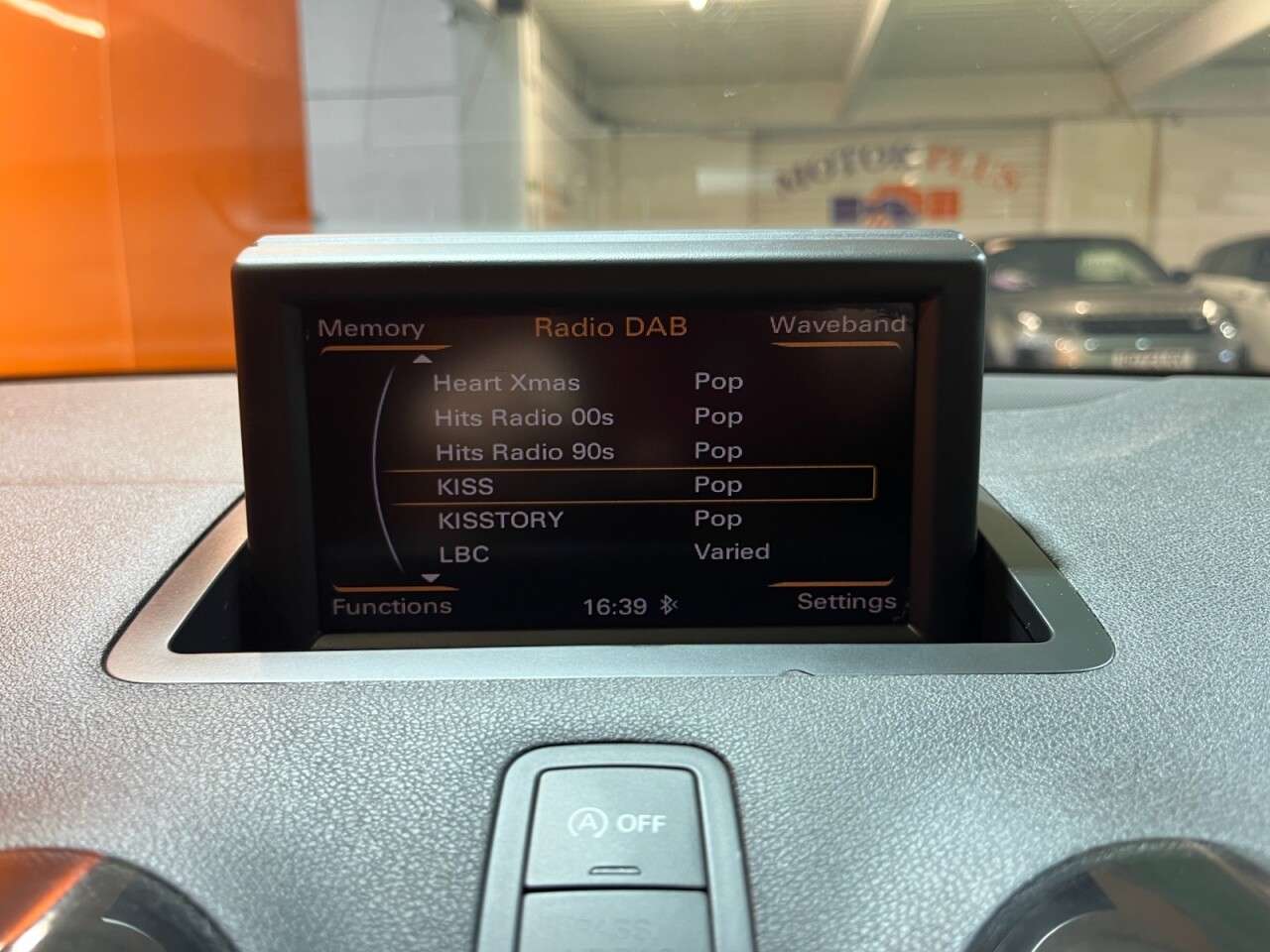 2016 AUDI A1 2016 AUDI A1