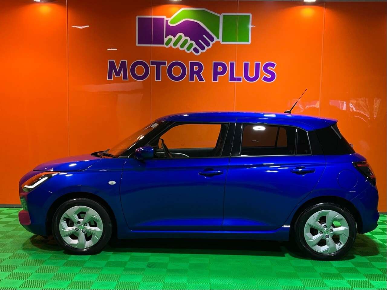 A 2024 SUZUKI SWIFT 1.2 MHEV Motion Hatchback 5dr Petrol Hybrid CVT Euro 6 (s/s) (82 ps) Visit A 2024 SUZUKI SWIFT 1.2 MHEV Motion Hatchback 5dr Petrol Hybrid CVT Euro 6 (s/s) (82 ps) Visit