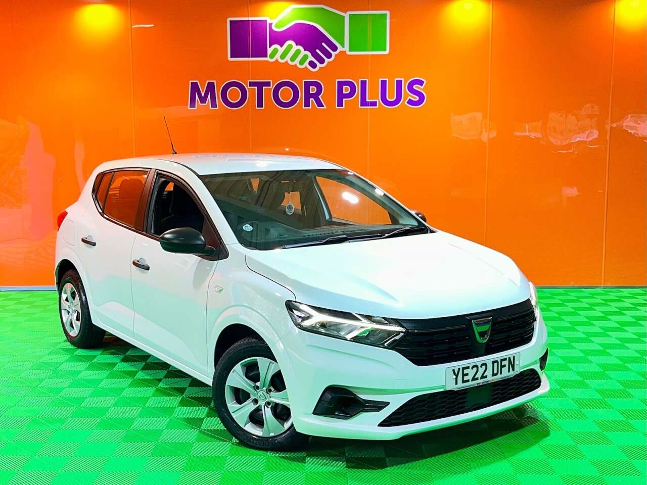 A 2022 DACIA SANDERO 1.0 SCe Essential Hatchback 5dr Petrol Manual Euro 6 (s/s) (65 ps) Visit Ov A 2022 DACIA SANDERO 1.0 SCe Essential Hatchback 5dr Petrol Manual Euro 6 (s/s) (65 ps) Visit Ov