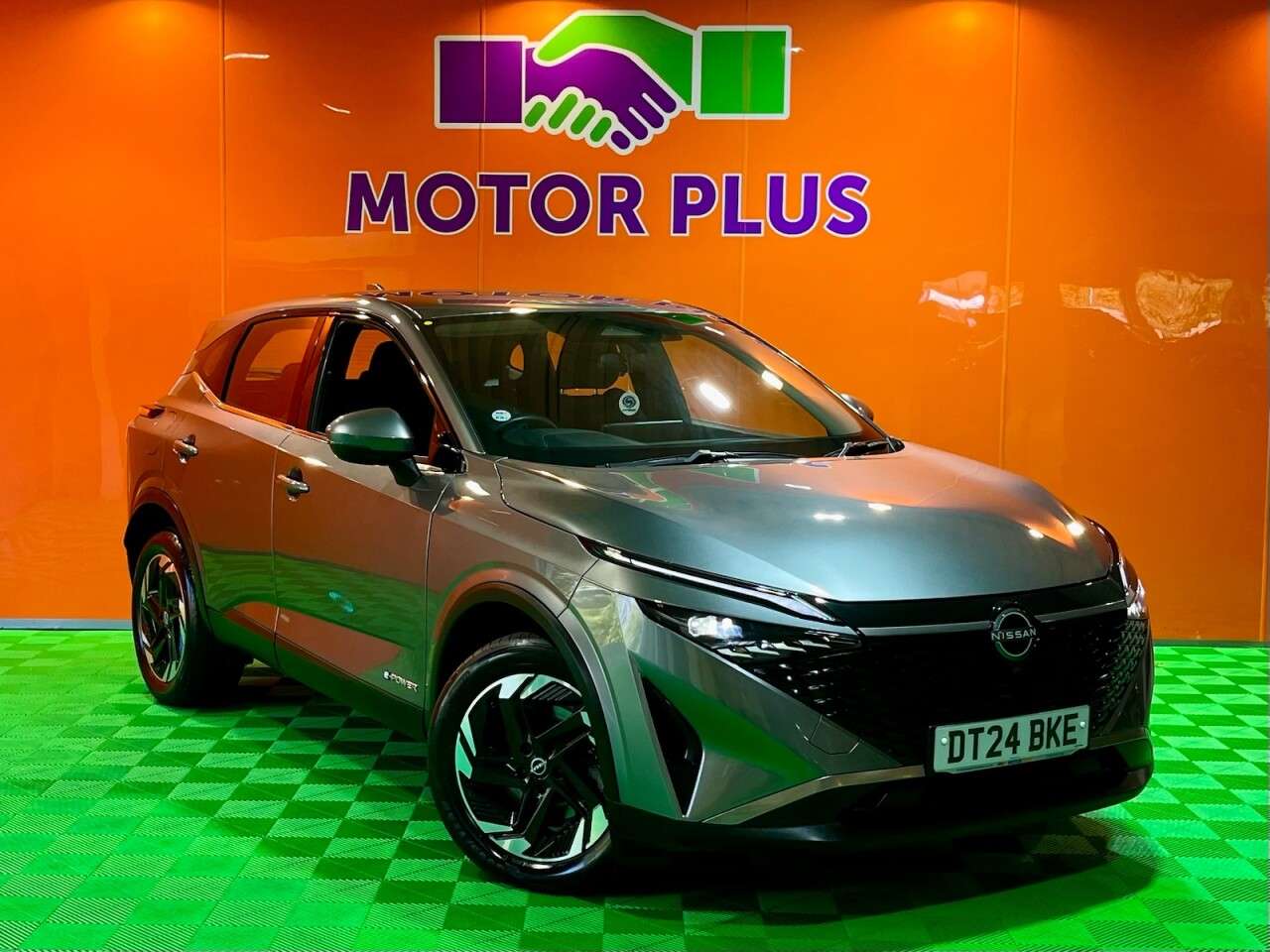 A 2024 NISSAN QASHQAI 1.5 h e-POWER Acenta Premium SUV 5dr Petrol Hybrid Auto Euro 6 (s/s) (190 p A 2024 NISSAN QASHQAI 1.5 h e-POWER Acenta Premium SUV 5dr Petrol Hybrid Auto Euro 6 (s/s) (190 p