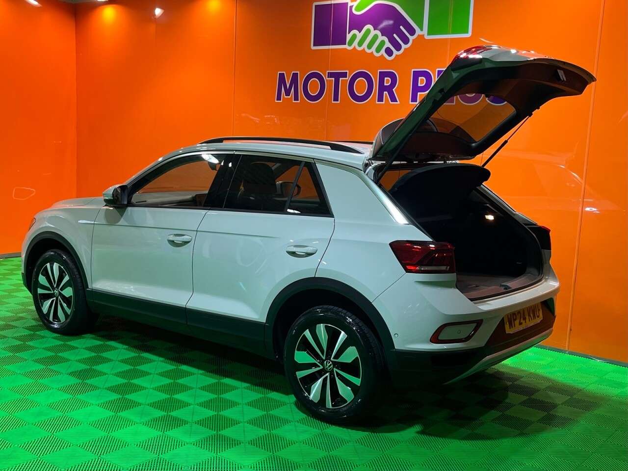 2024 VOLKSWAGEN T-ROC 2024 VOLKSWAGEN T-ROC