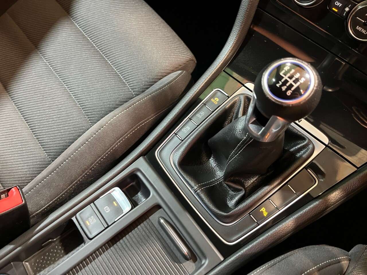 2017 VOLKSWAGEN GOLF 2017 VOLKSWAGEN GOLF