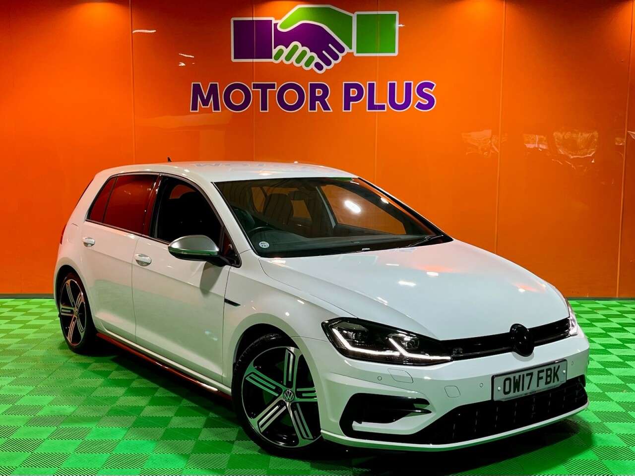 2017 VOLKSWAGEN GOLF 2017 VOLKSWAGEN GOLF