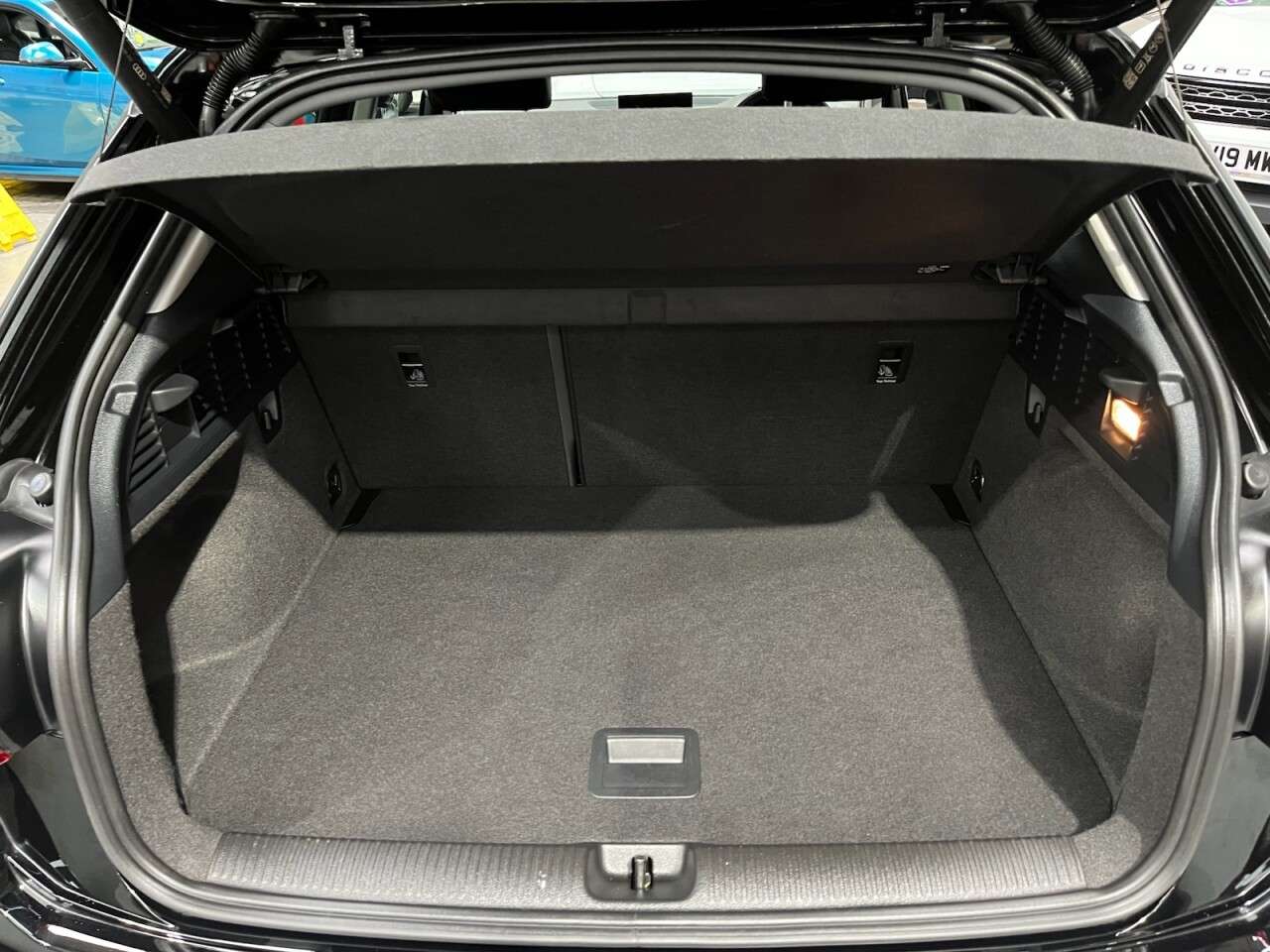 2023 AUDI Q2 2023 AUDI Q2