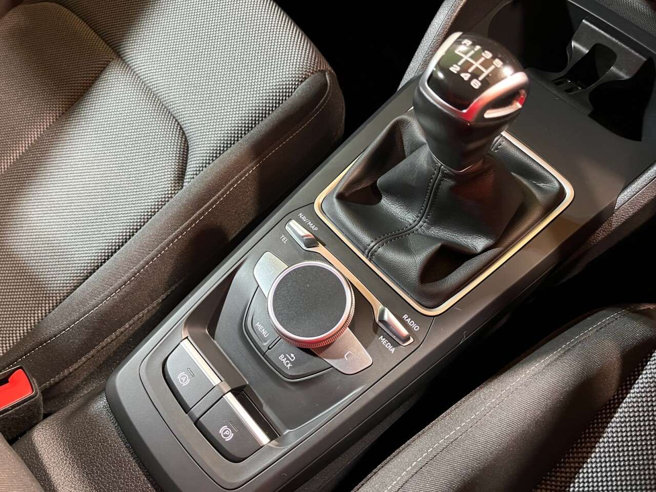 2023 AUDI Q2 2023 AUDI Q2