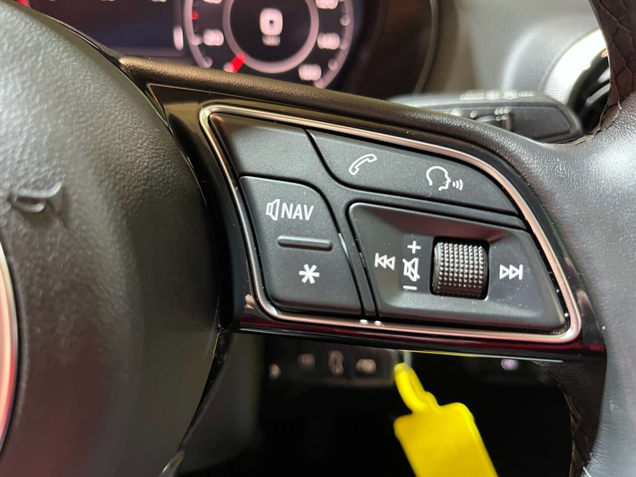 2023 AUDI Q2 2023 AUDI Q2