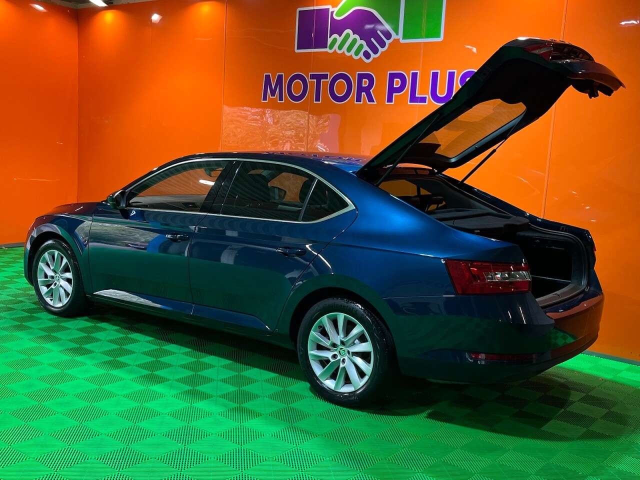 2020 SKODA SUPERB 2020 SKODA SUPERB