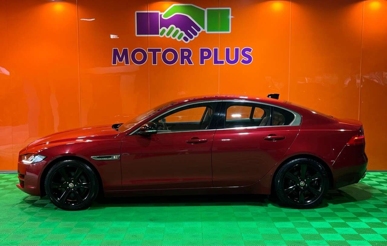 A 2018 JAGUAR XE 2.0d Portfolio Saloon 4dr Diesel Auto Euro 6 (s/s) (180 ps) Visit Over 400 A 2018 JAGUAR XE 2.0d Portfolio Saloon 4dr Diesel Auto Euro 6 (s/s) (180 ps) Visit Over 400
