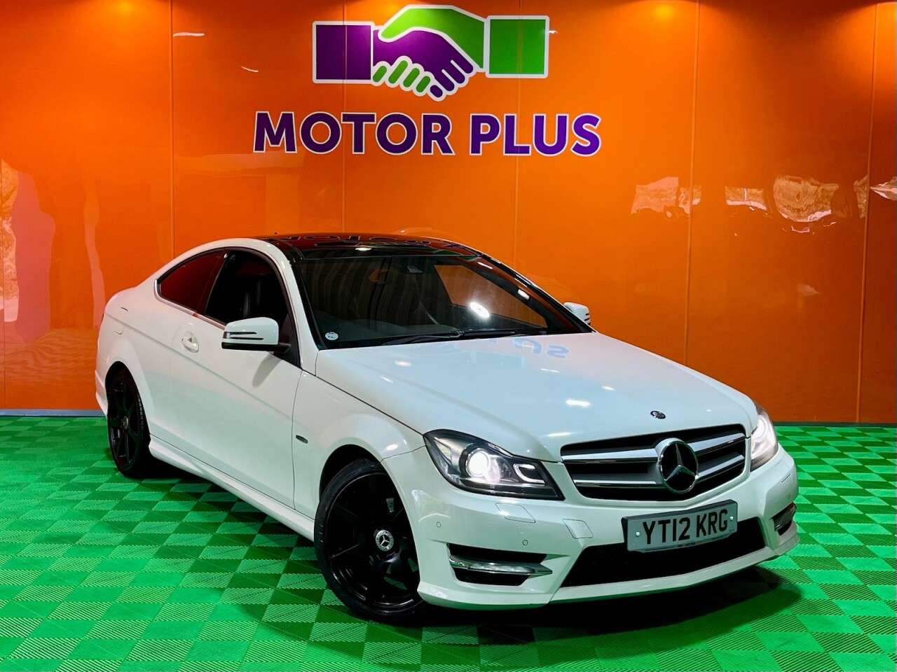A 2012 MERCEDES-BENZ C CLASS 2.1 C250 CDI BlueEfficiency AMG Sport Coupe 2dr Diesel G-Tronic+ Euro 5 (s/ A 2012 MERCEDES-BENZ C CLASS 2.1 C250 CDI BlueEfficiency AMG Sport Coupe 2dr Diesel G-Tronic+ Euro 5 (s/
