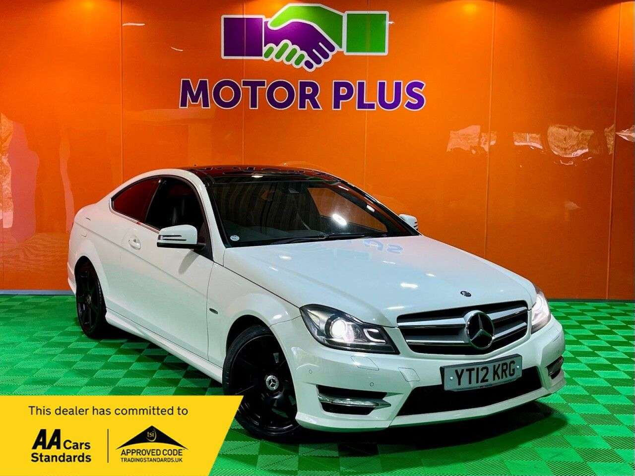 A 2012 MERCEDES-BENZ C CLASS 2.1 C250 CDI BlueEfficiency AMG Sport Coupe 2dr Diesel G-Tronic+ Euro 5 (s/ A 2012 MERCEDES-BENZ C CLASS 2.1 C250 CDI BlueEfficiency AMG Sport Coupe 2dr Diesel G-Tronic+ Euro 5 (s/