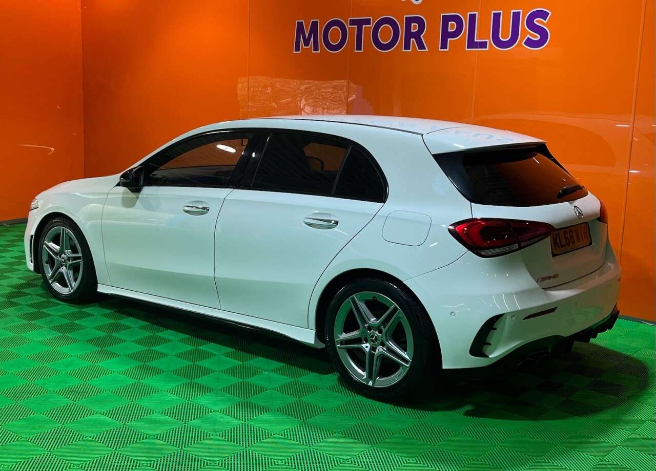 A 2019 MERCEDES-BENZ A CLASS 1.5 A180d AMG Line (Premium) Hatchback 5dr Diesel 7G-DCT Euro 6 (s/s) (116 A 2019 MERCEDES-BENZ A CLASS 1.5 A180d AMG Line (Premium) Hatchback 5dr Diesel 7G-DCT Euro 6 (s/s) (116