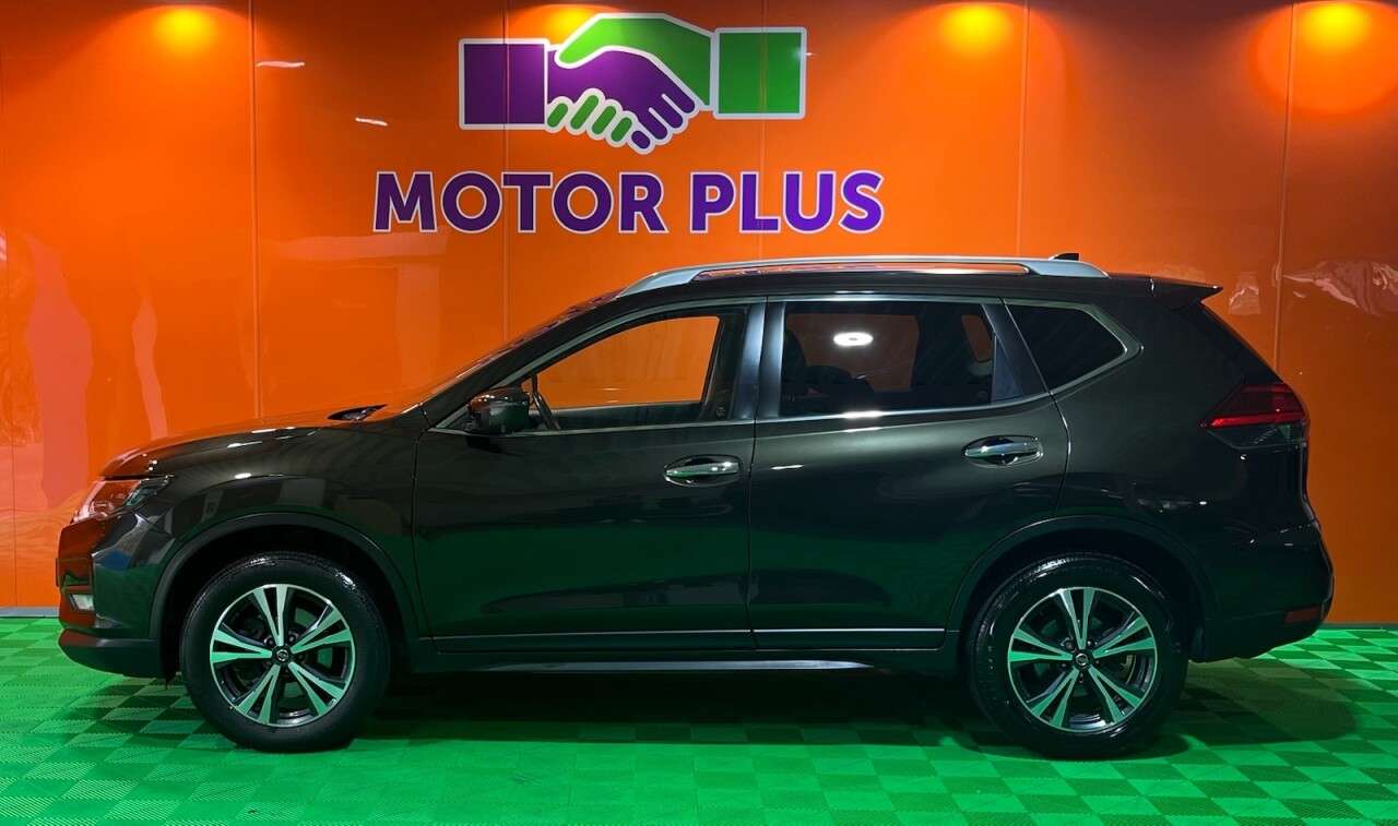 A 2021 NISSAN X-TRAIL 1.7 dCi N-Connecta SUV 5dr Diesel Manual Euro 6 (s/s) (150 ps) Visit Over 4 A 2021 NISSAN X-TRAIL 1.7 dCi N-Connecta SUV 5dr Diesel Manual Euro 6 (s/s) (150 ps) Visit Over 4