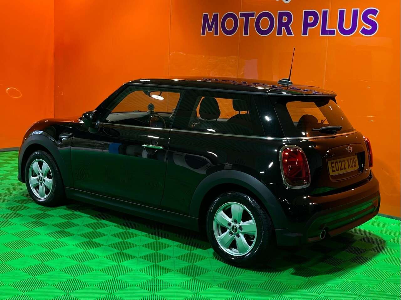 A 2022 MINI HATCH 1.5 Cooper Classic Hatchback 3dr Petrol Manual Euro 6 (s/s) (136 ps) Visit A 2022 MINI HATCH 1.5 Cooper Classic Hatchback 3dr Petrol Manual Euro 6 (s/s) (136 ps) Visit