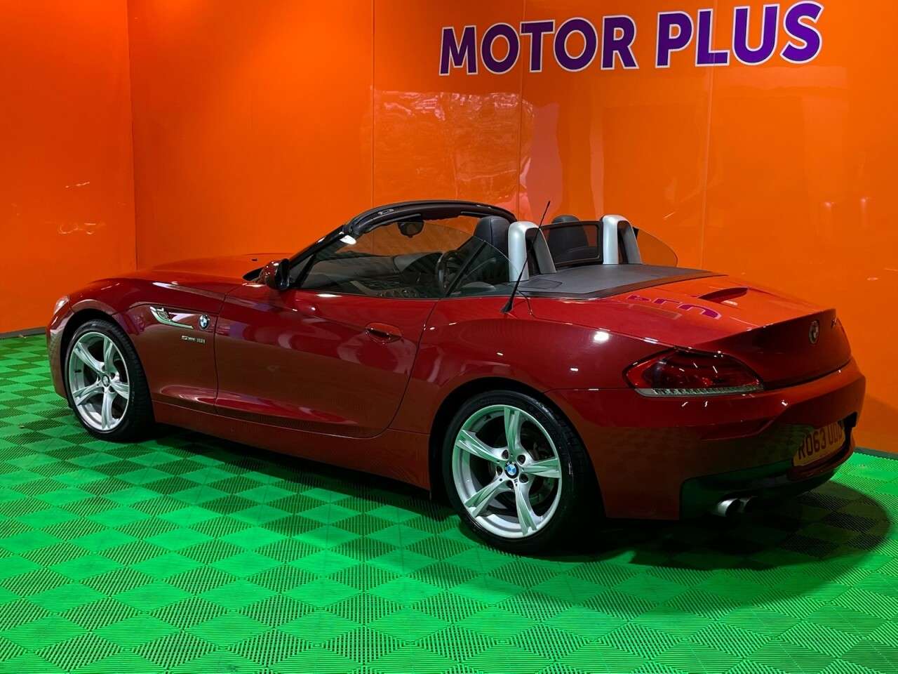 A 2013 BMW Z4 2.0 18i M Sport Convertible 2dr Petrol Manual sDrive Euro 6 (s/s) (156 ps) A 2013 BMW Z4 2.0 18i M Sport Convertible 2dr Petrol Manual sDrive Euro 6 (s/s) (156 ps)