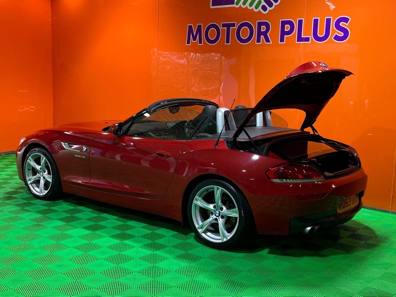 2013 BMW Z4 2013 BMW Z4