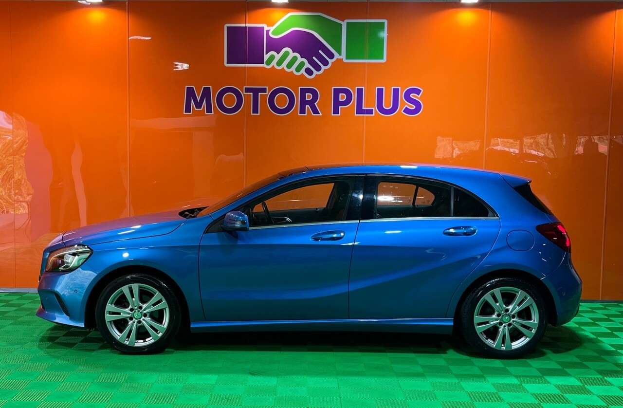 A 2016 MERCEDES-BENZ A CLASS 1.6 A180 Sport (Premium Plus) Hatchback 5dr Petrol Manual Euro 6 (s/s) (122 A 2016 MERCEDES-BENZ A CLASS 1.6 A180 Sport (Premium Plus) Hatchback 5dr Petrol Manual Euro 6 (s/s) (122