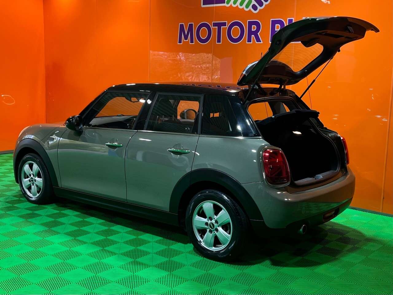 2018 MINI HATCH 2018 MINI HATCH