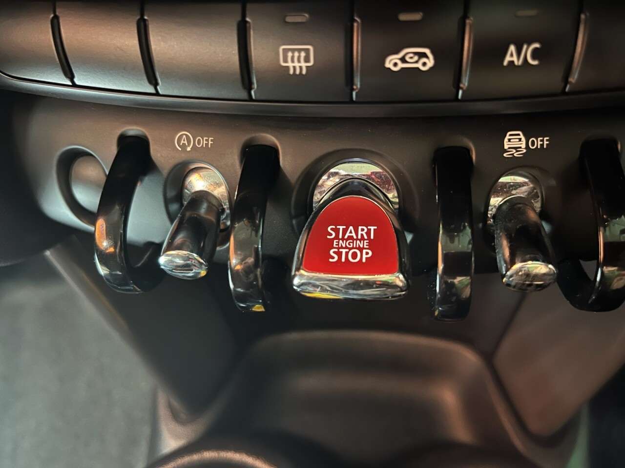 2018 MINI HATCH 2018 MINI HATCH