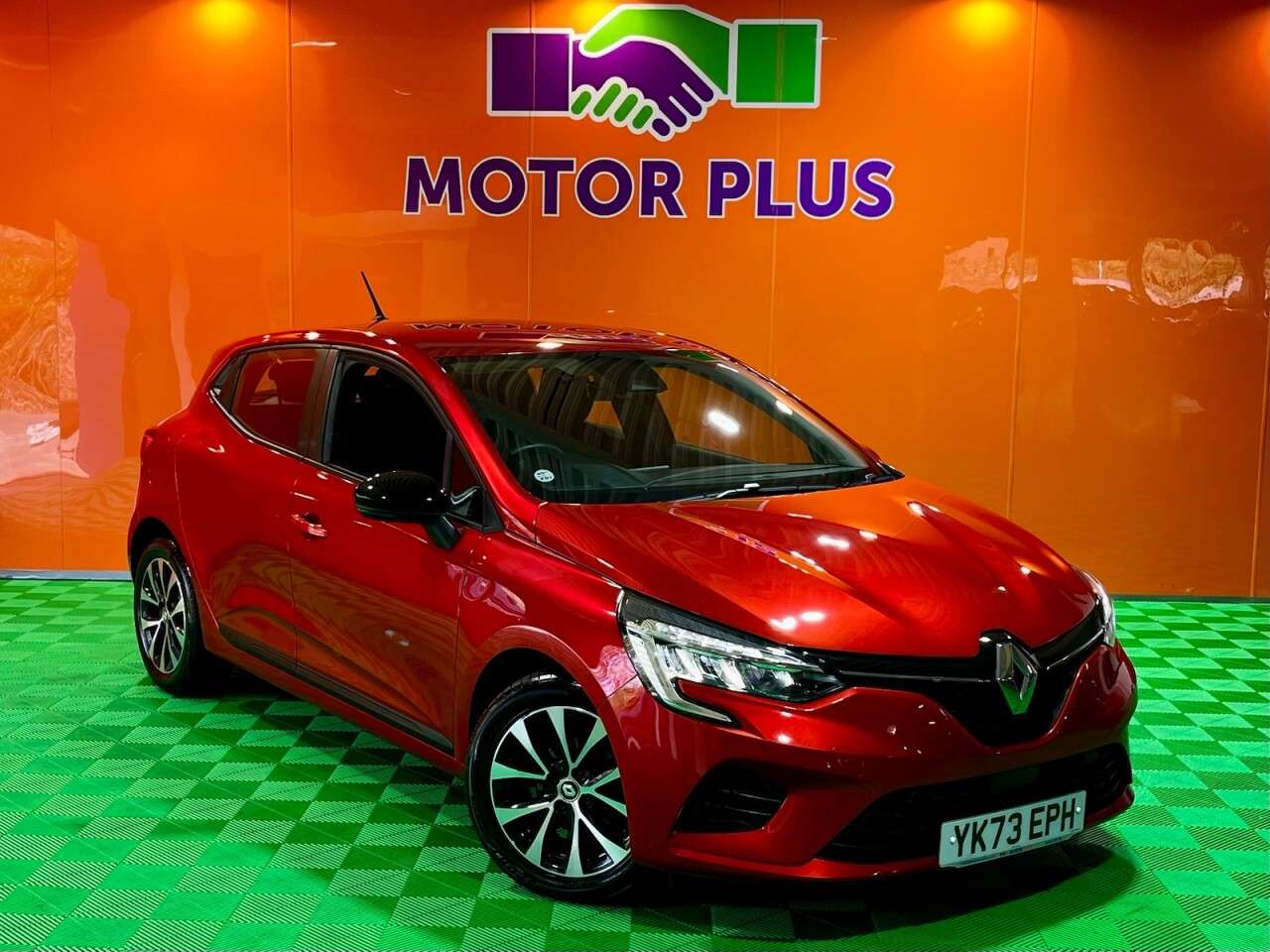 A 2023 RENAULT CLIO 1.0 TCe Evolution Hatchback 5dr Petrol Manual Euro 6 (s/s) (90 ps) Visit Ov A 2023 RENAULT CLIO 1.0 TCe Evolution Hatchback 5dr Petrol Manual Euro 6 (s/s) (90 ps) Visit Ov