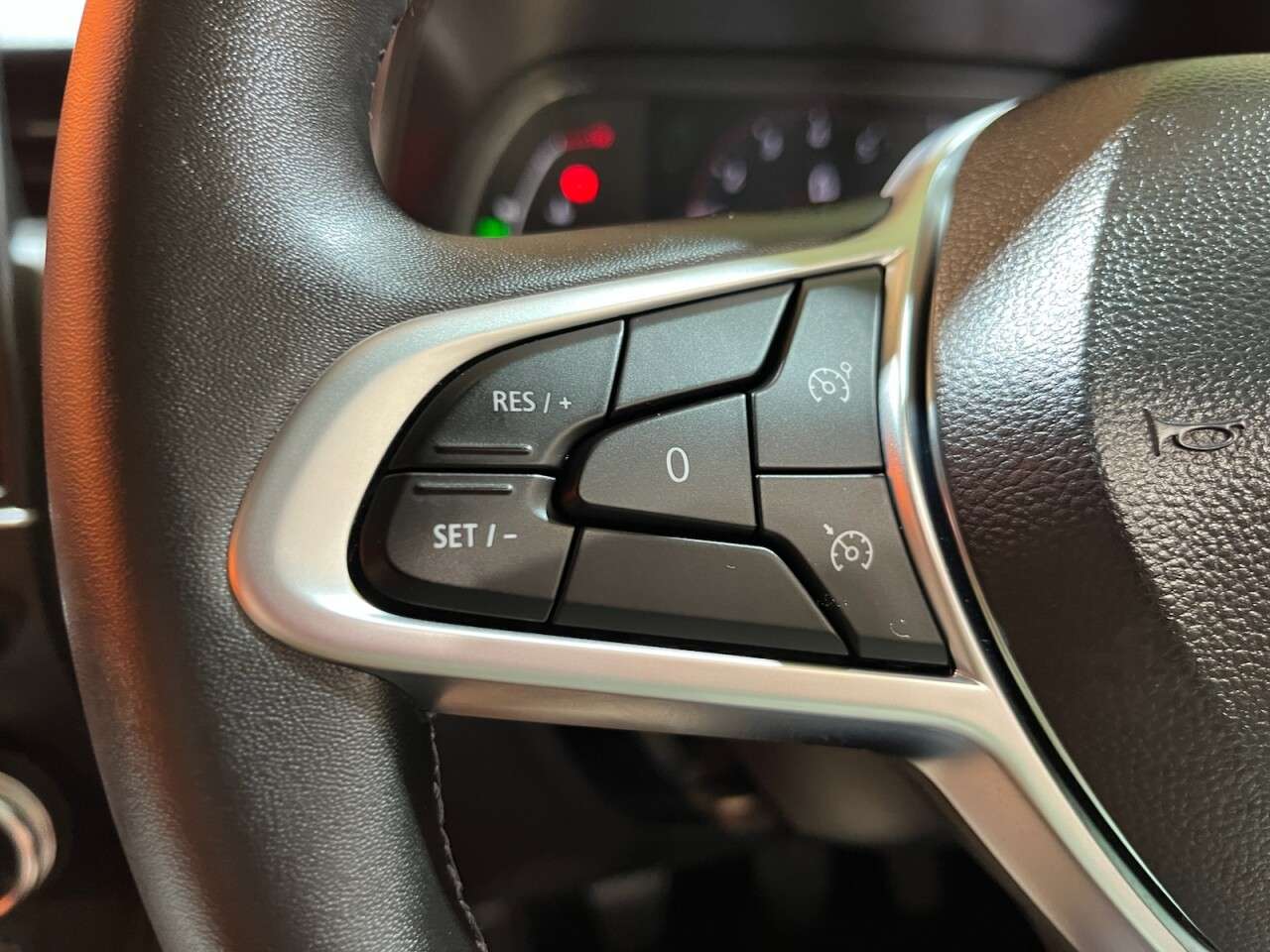 2023 RENAULT CLIO 2023 RENAULT CLIO