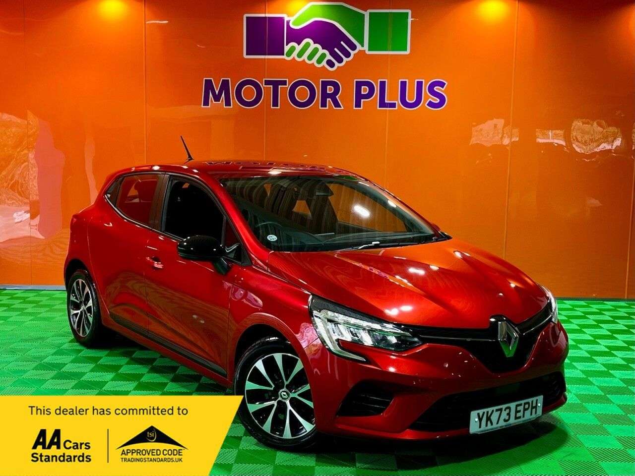 A 2023 RENAULT CLIO 1.0 TCe Evolution Hatchback 5dr Petrol Manual Euro 6 (s/s) (90 ps) Visit Ov A 2023 RENAULT CLIO 1.0 TCe Evolution Hatchback 5dr Petrol Manual Euro 6 (s/s) (90 ps) Visit Ov