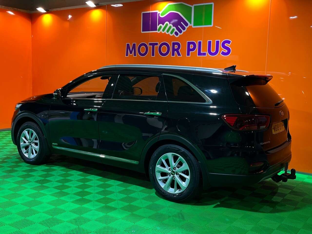 A 2018 KIA SORENTO 2.2 CRDi KX-3 SUV 5dr Diesel Manual AWD Euro 6 (s/s) (197 bhp) Visit Over 4 A 2018 KIA SORENTO 2.2 CRDi KX-3 SUV 5dr Diesel Manual AWD Euro 6 (s/s) (197 bhp) Visit Over 4