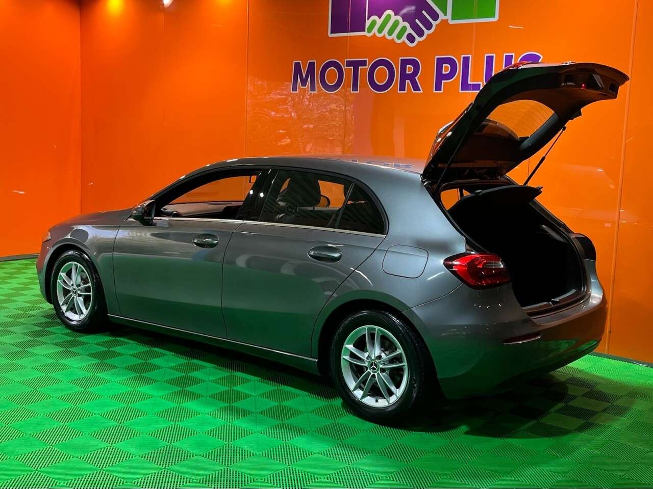 2019 MERCEDES-BENZ A CLASS 2019 MERCEDES-BENZ A CLASS