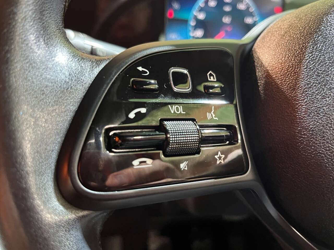 2019 MERCEDES-BENZ A CLASS 2019 MERCEDES-BENZ A CLASS