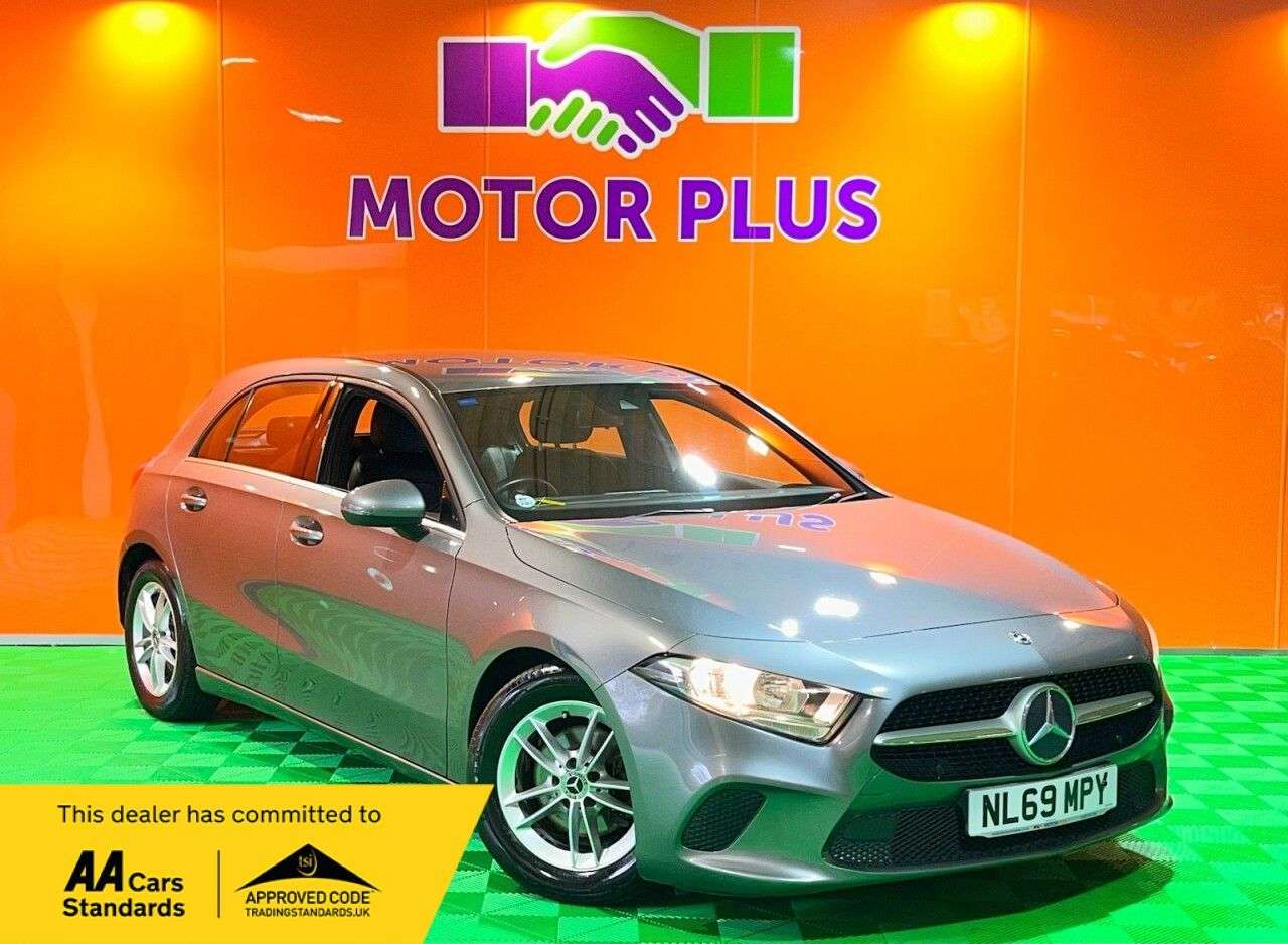 A 2019 MERCEDES-BENZ A CLASS 1.3 A180 SE Hatchback 5dr Petrol Manual Euro 6 (s/s) (136 ps) Visit Over 40 A 2019 MERCEDES-BENZ A CLASS 1.3 A180 SE Hatchback 5dr Petrol Manual Euro 6 (s/s) (136 ps) Visit Over 40