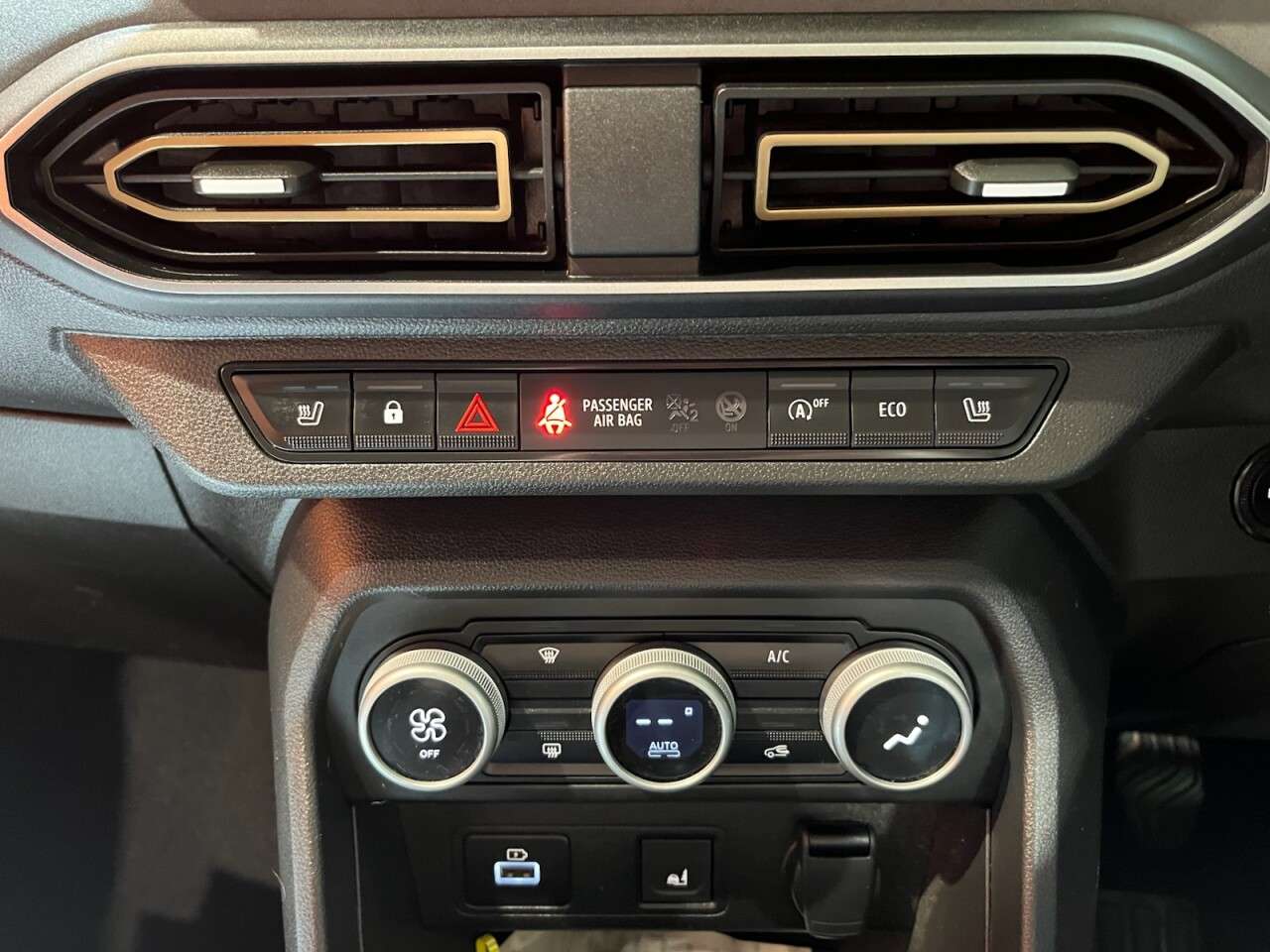 2024 DACIA SANDERO STEPWAY 2024 DACIA SANDERO STEPWAY