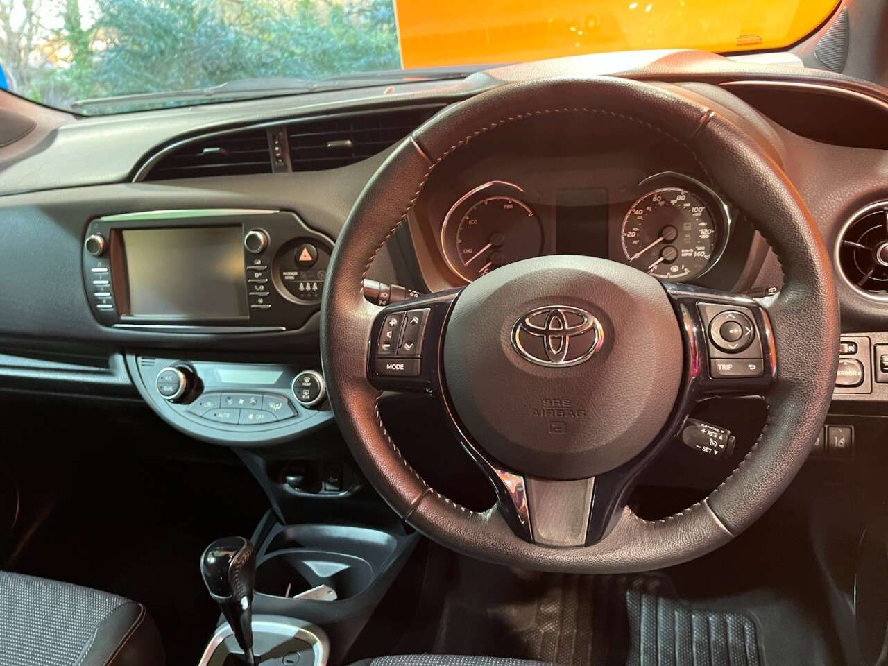 A 2017 TOYOTA YARIS 1.5 VVT-h Excel Hatchback 5dr Petrol Hybrid E-CVT Euro 6 (s/s) (15in Alloy) A 2017 TOYOTA YARIS 1.5 VVT-h Excel Hatchback 5dr Petrol Hybrid E-CVT Euro 6 (s/s) (15in Alloy)