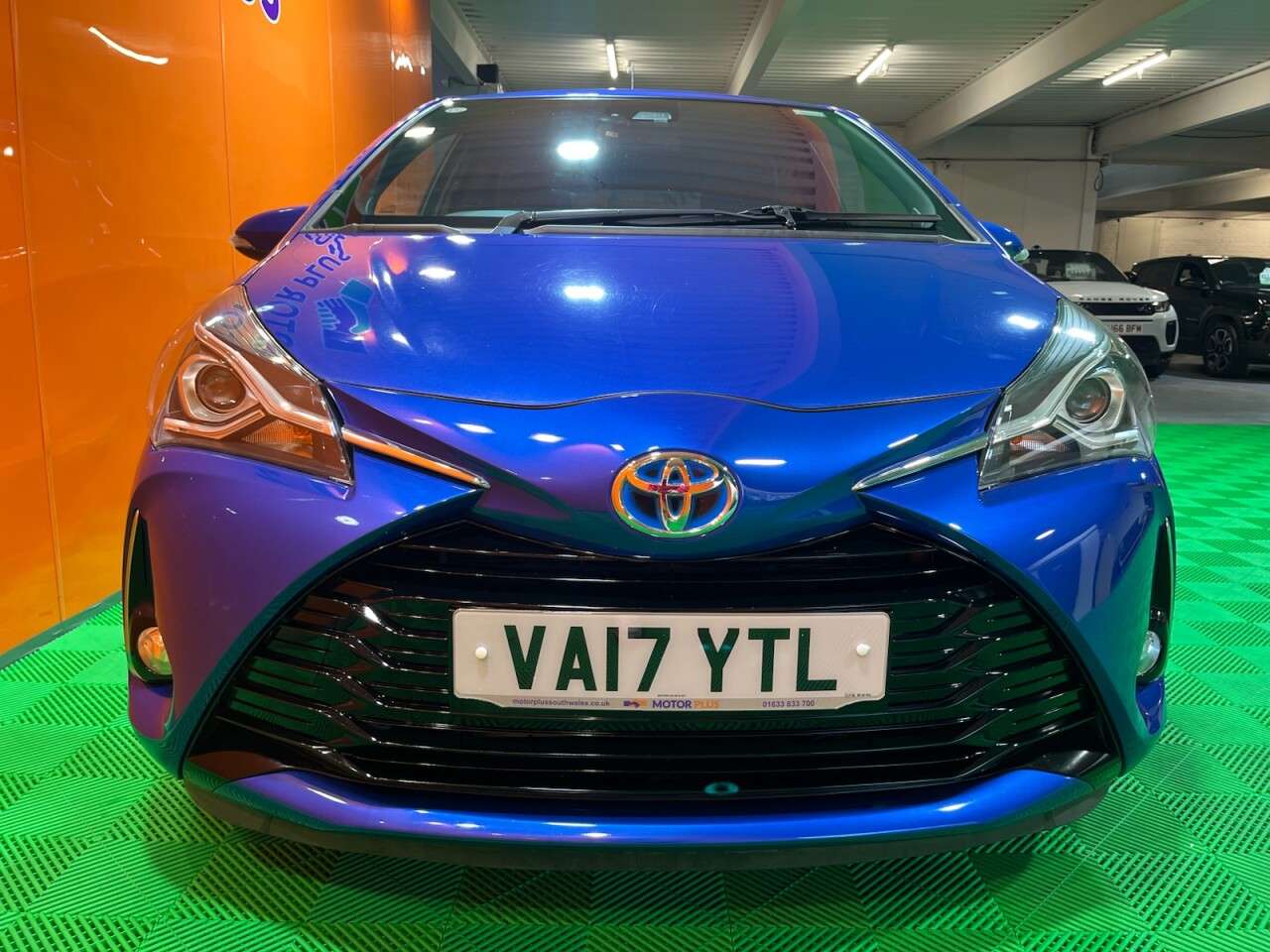 A 2017 TOYOTA YARIS 1.5 VVT-h Excel Hatchback 5dr Petrol Hybrid E-CVT Euro 6 (s/s) (15in Alloy) A 2017 TOYOTA YARIS 1.5 VVT-h Excel Hatchback 5dr Petrol Hybrid E-CVT Euro 6 (s/s) (15in Alloy)