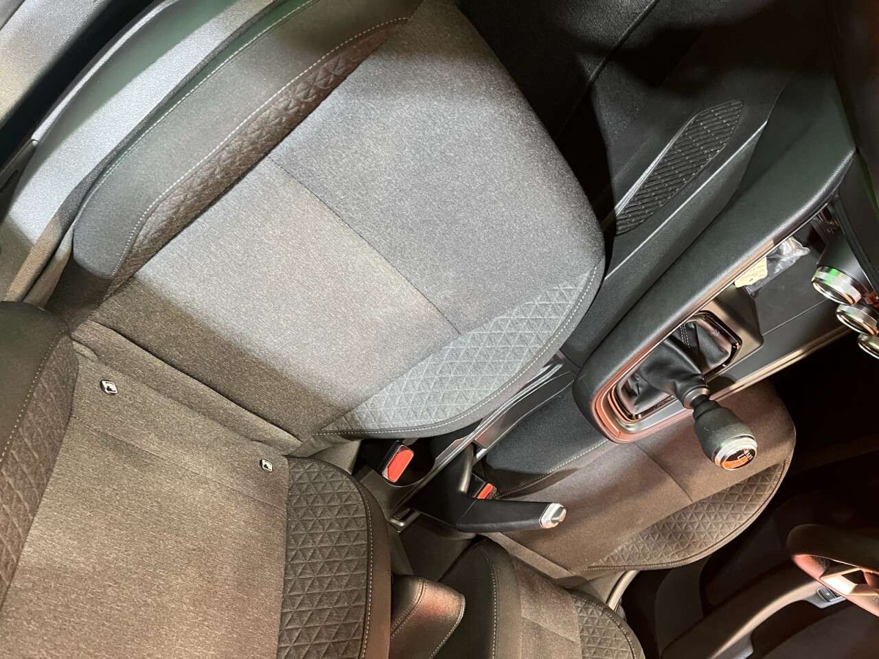 2022 RENAULT CLIO 2022 RENAULT CLIO