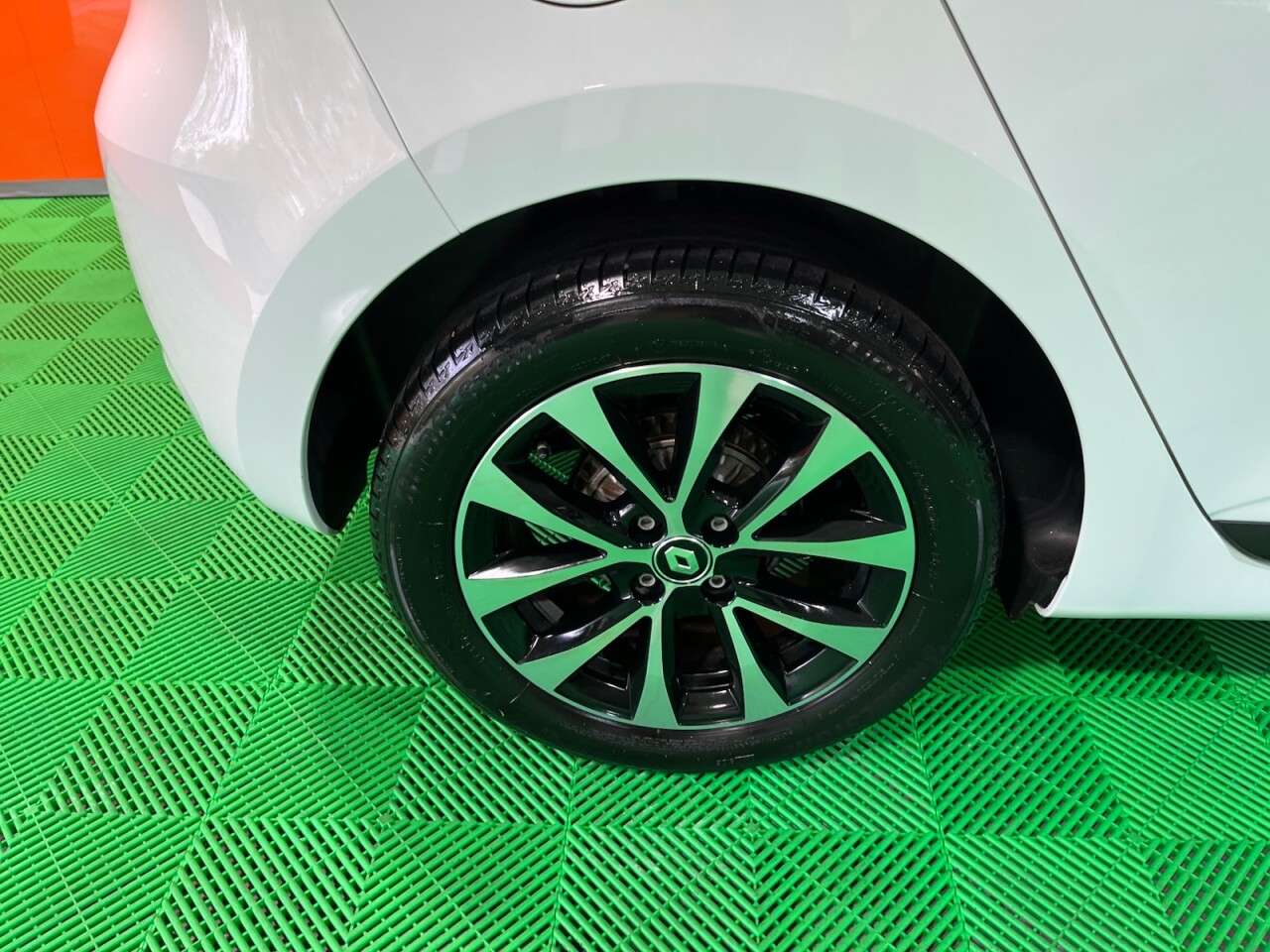 2022 RENAULT CLIO 2022 RENAULT CLIO