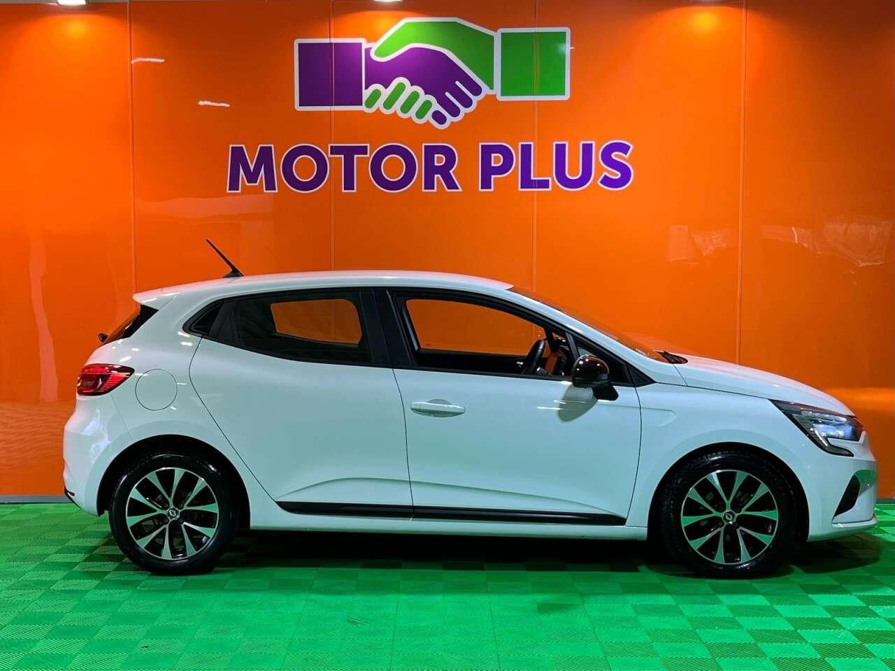2022 RENAULT CLIO 2022 RENAULT CLIO