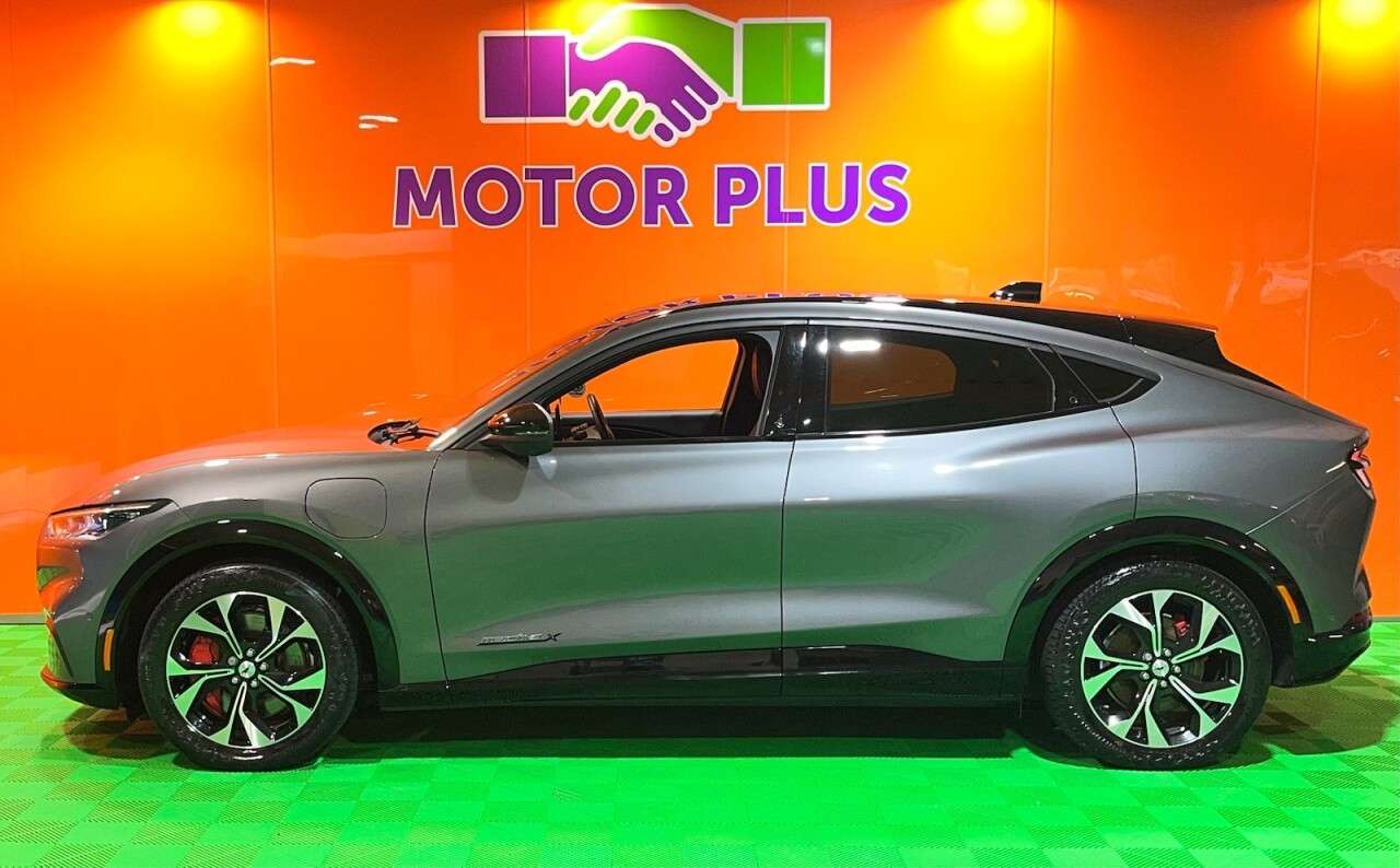 A 2023 FORD MUSTANG MACH-E Extended Range 91kWh SUV 5dr Electric Automatic (294 ps) Visit Over 400 Car A 2023 FORD MUSTANG MACH-E Extended Range 91kWh SUV 5dr Electric Automatic (294 ps) Visit Over 400 Car